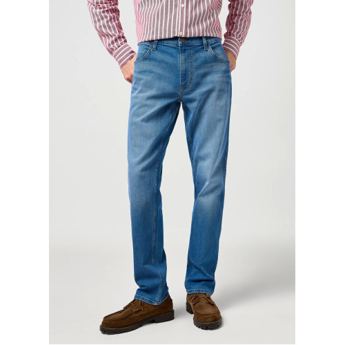 Купить Джинсы мужские Wrangler (Greensboro) Джинсы мужские Wrangler (Greensboro)