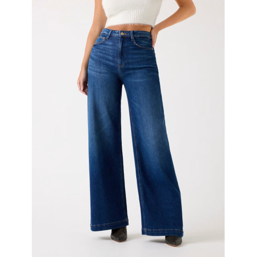 Джинсы женские Guess